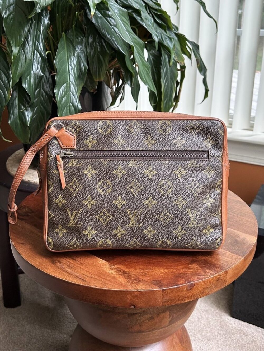 LOUIS VUITTON Monogram Pouch, Clutch, Wristlet